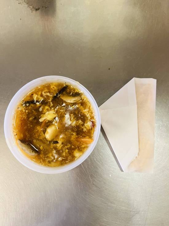 Hot & Sour Soup (Pork) 酸辣汤